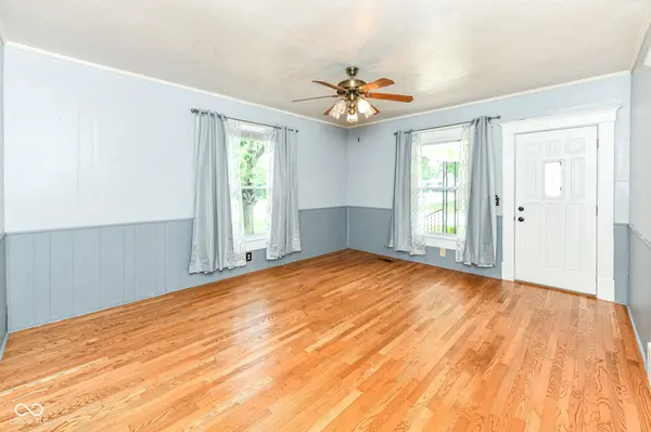 509 E 8th ST, Sheridan, IN 46069