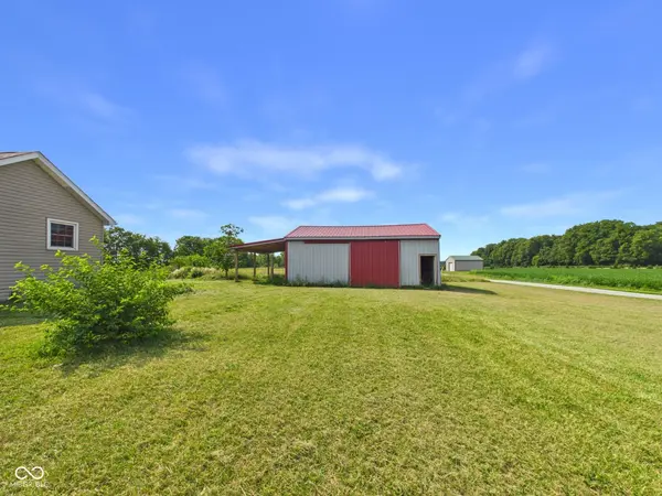 1715 E 800 N, Alexandria, IN 46001