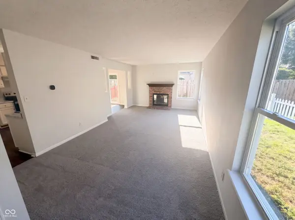 4801 Ossington CT, Indianapolis, IN 46254