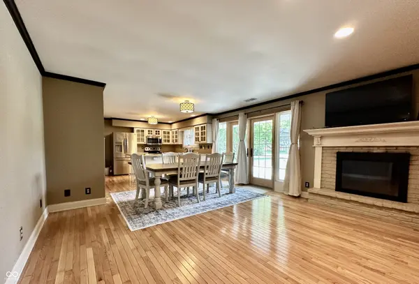 1200 E Adams DR, Franklin, IN 46131