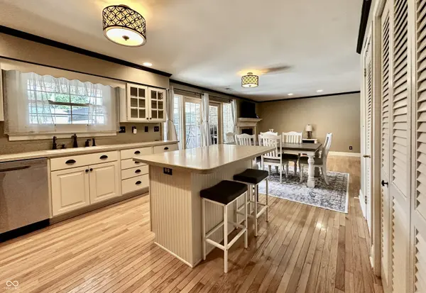 1200 E Adams DR, Franklin, IN 46131