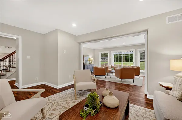 12315 Brookshire Pkwy, Carmel, IN 46033