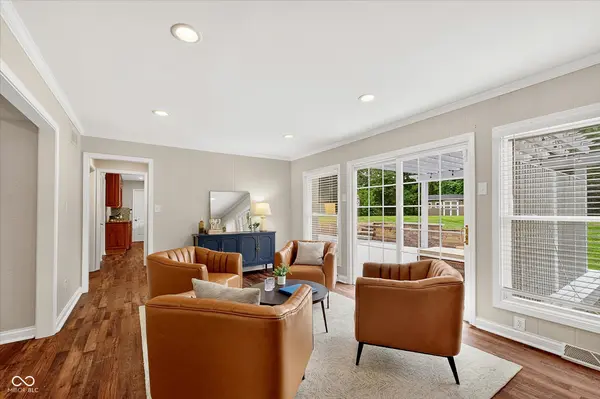 12315 Brookshire Pkwy, Carmel, IN 46033