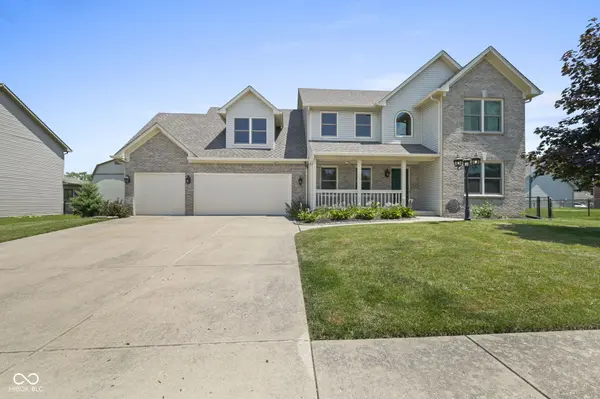 7975 Meadow Bend CIR, Indianapolis, IN 46259