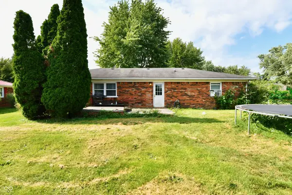 300 E 1st ST, Saint Paul, IN 47272