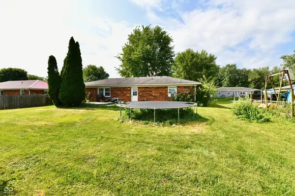 300 E 1st ST, Saint Paul, IN 47272