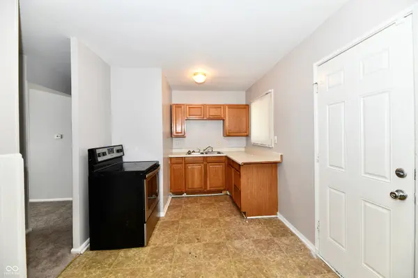 3060 Midvale DR, Indianapolis, IN 46222