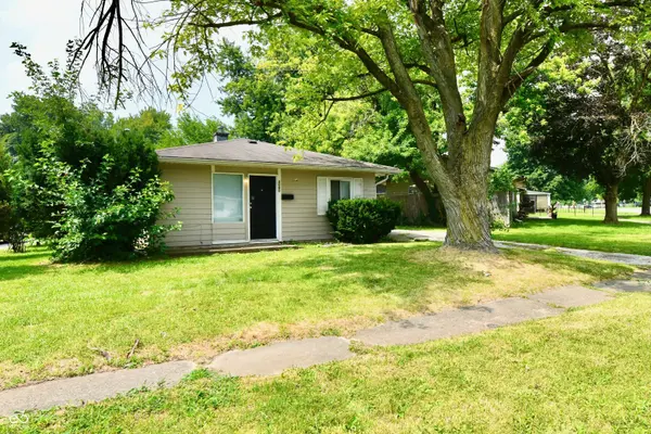 3060 Midvale DR, Indianapolis, IN 46222