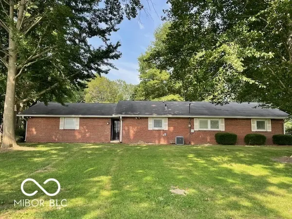 1435 Stanley RD, Plainfield, IN 46168
