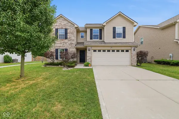 903 Ogala DR, Westfield, IN 46074