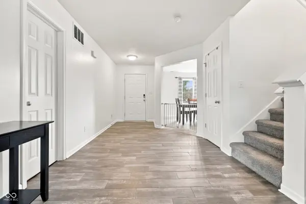 903 Ogala DR, Westfield, IN 46074