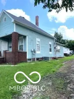617 N 3rd ST, Boonville, IN 47601