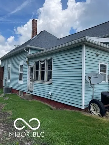 617 N 3rd ST, Boonville, IN 47601