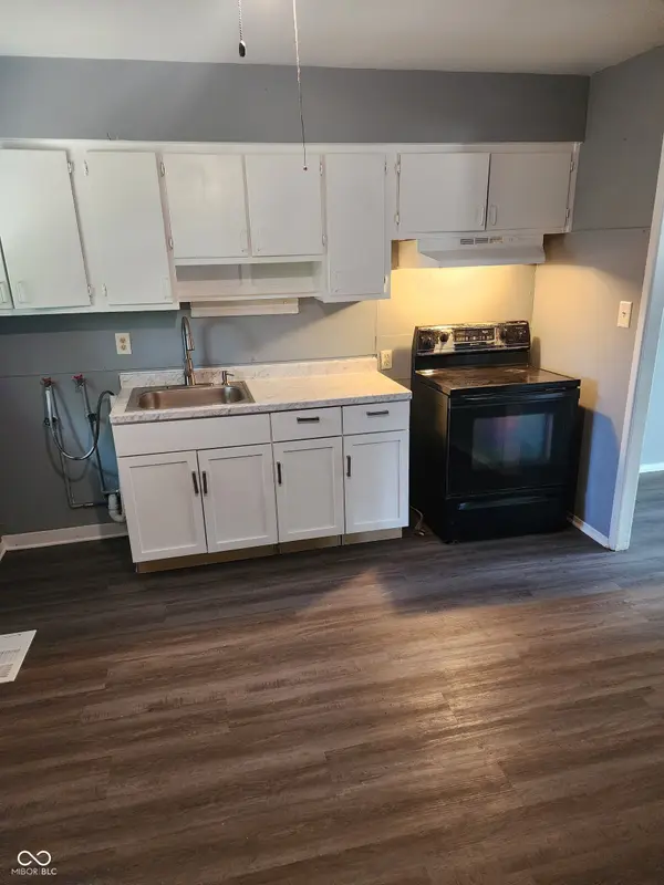7325 E 53rd ST, Indianapolis, IN 46226