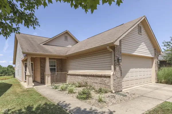 1670 Roundhouse CIR, Greenwood, IN 46143