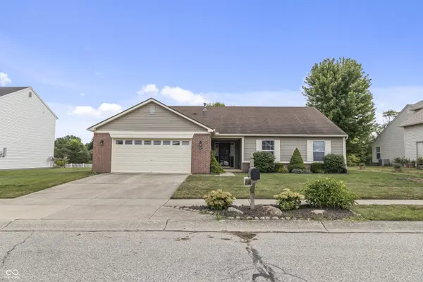 1951 Abbey LN, Danville, IN 46122