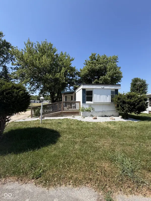 3216 N Memorial DR N, Elwood, IN 46036