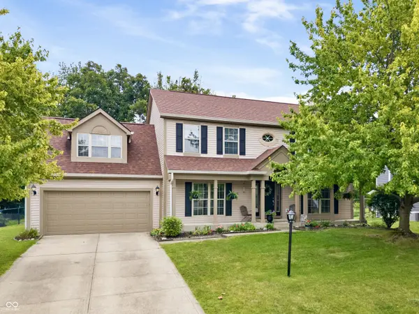8702 Buffett Pkwy, Fishers, IN 46038