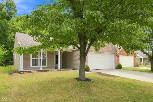 2115 Sotheby LN, Indianapolis, IN 46239