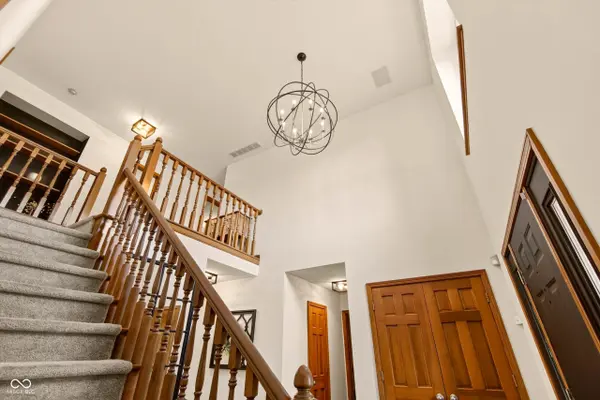253 Linden Ridge TRL, Greenwood, IN 46142