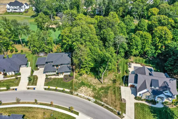 3809 Dartmoor WAY, Zionsville, IN 46077