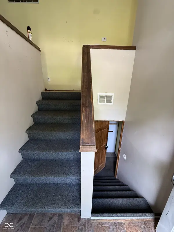 4083 N Brookwood, Bloomington, IN 47404