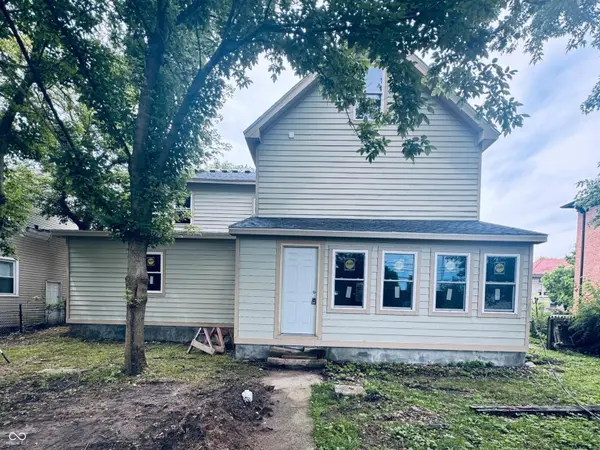 133 S Center ST, Plainfield, IN 46168
