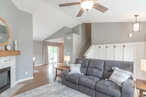 1326 Blue Ridge LN, Brownsburg, IN 46112