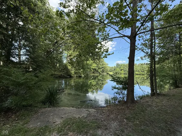 217 Lazy River RD, Cloverdale, IN 46120