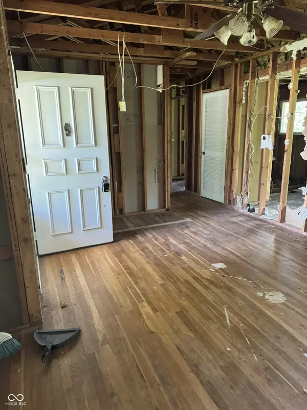 340 E Hoover ST, Westfield, IN 46074