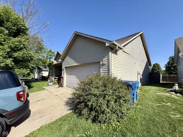 1022 Gallium DR, Cicero, IN 46034
