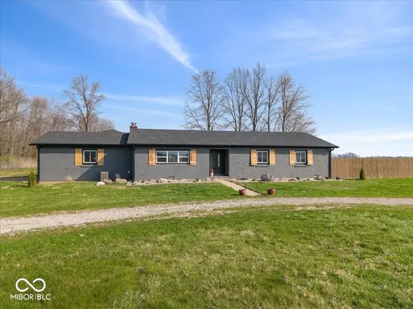 732 W 700 N, Fortville, IN 46040