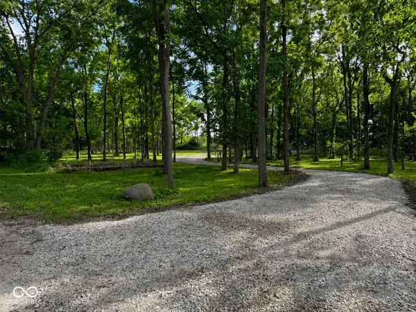 9925 N County Road 225 E, Roachdale, IN 46172