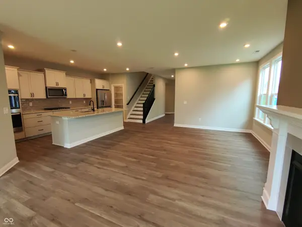 3910 Willow Branch WAY, Westfield, IN 46062