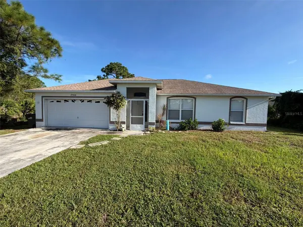 8366 GLOVER AVE, North Port, FL 34286