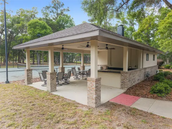 8911 NW 58TH LN, Gainesville, FL 32653