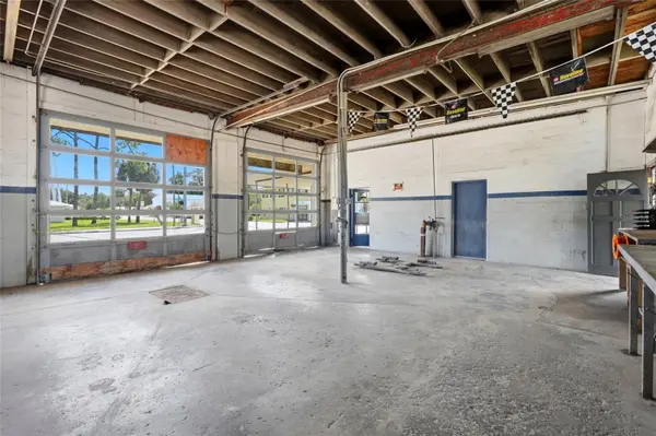 10 N MAIN ST, Chiefland, FL 32626