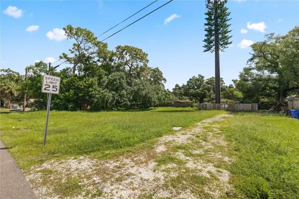 13805 N 20TH ST, Tampa, FL 33613