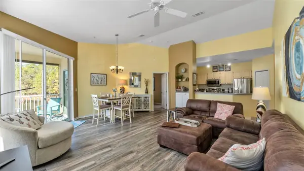 8901 LEGACY CT #201, Kissimmee, FL 34747