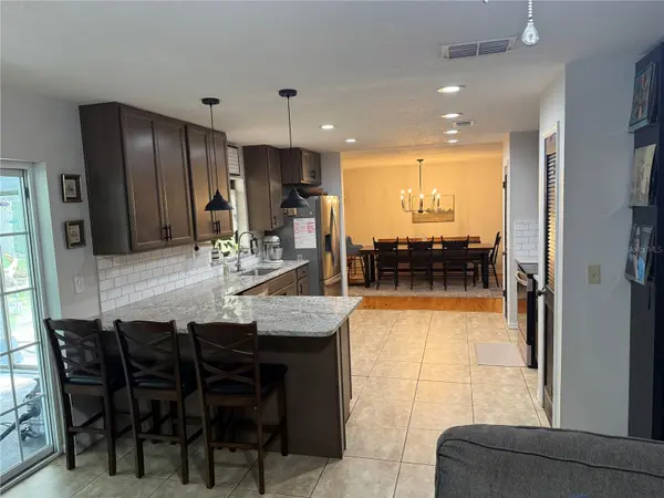124 N POINTE DR, Auburndale, FL 33823