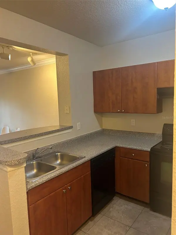 300 E SOUTH ST #5016, Orlando, FL 32801