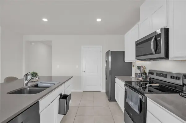 1361 CALMITO LN, Mount Dora, FL 32757
