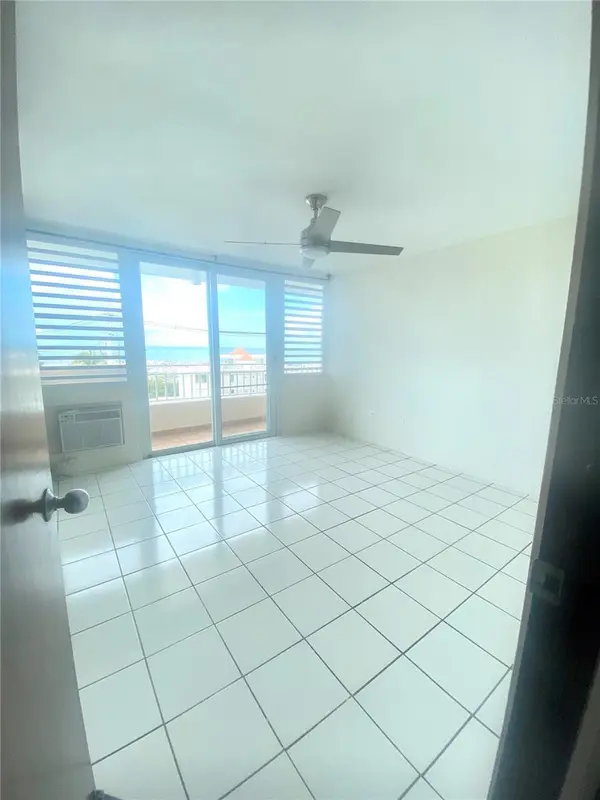 VISTA REAL VISTA REAL CONDOMINIUM, Fajardo, PR 00738