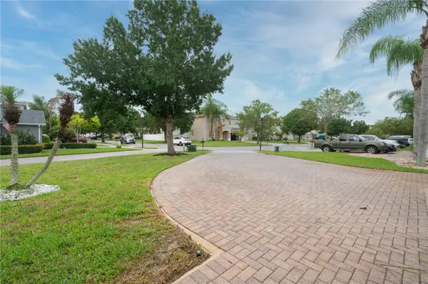 806 LOST GROVE CIR, Winter Garden, FL 34787