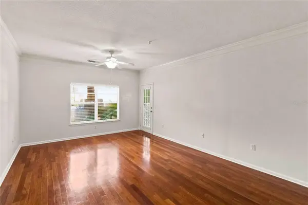4207 S DALE MABRY HWY #1104, Tampa, FL 33611