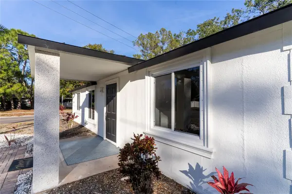 1395 DAVIS RD, Dunedin, FL 34698