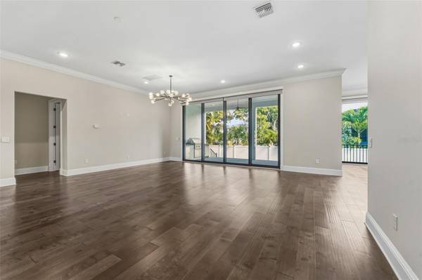 481 W DAVIS BLVD, Tampa, FL, 33606 photo 13