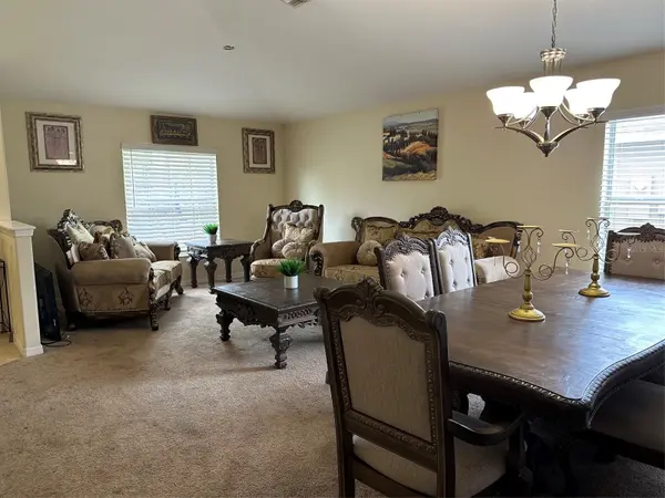 8018 CHERRY BRANCH DR, Ruskin, FL 33573
