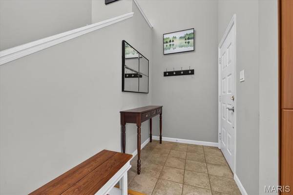 437 Clara AVE #18, St Louis, MO 63112