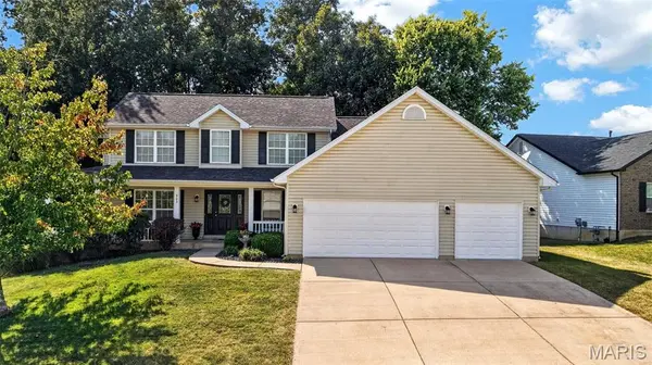 903 Indian Rock CT, Wentzville, MO 63385